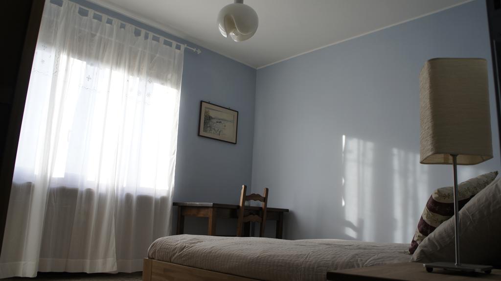 Banchette D'Ivrea Il Piccione Viaggiatore חדר תמונה